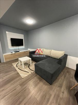 Jednoiposoban stan – Podbara, Gundulićeva ulica