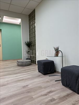 Kalemegdan, Cara Uroša, kancelarijski prostor