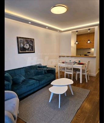 Kapije Vračara, Lux, 1.5 soban