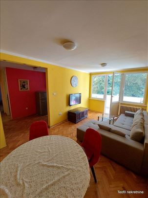 Lion, 3.0, 62+18, namešten, useljiv