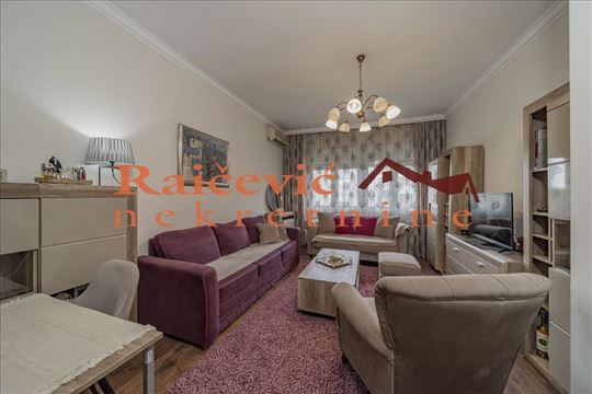 Lipov lad, Bulevar kralja Aleksandra, 3.5, 78 m2