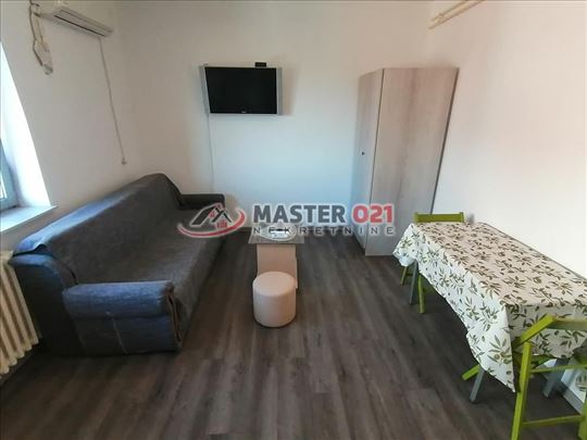 Nameštena garsonjera 23m2 -Futoški put,N.Naselje