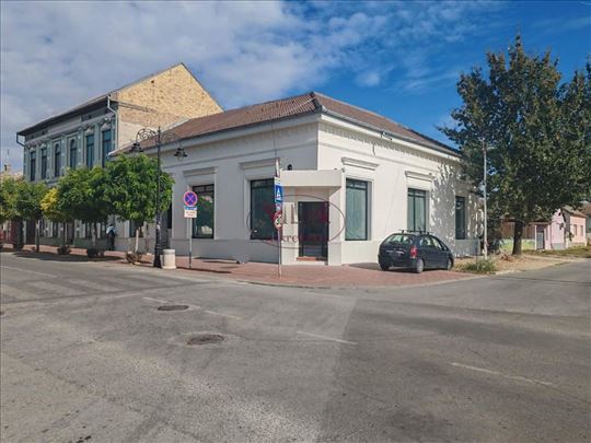 Srbobran, Veliki lep lokal na odličnoj lokaciji za