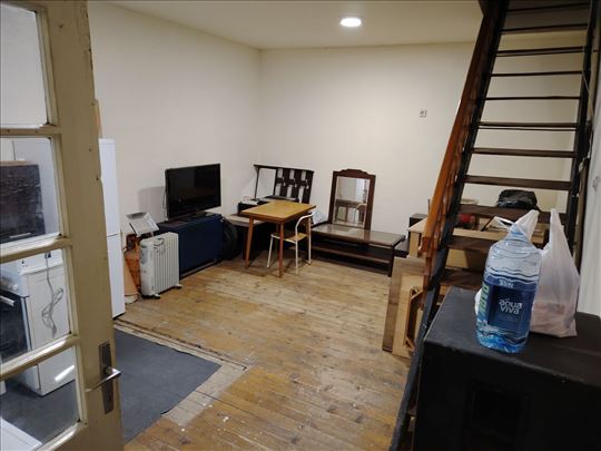 Dvorišni stan u centru Pančeva