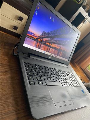 HP 15 Quad-Core / 8GB RAM / 1TB HDD (100% Health)