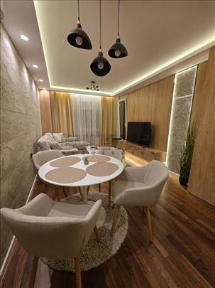 Izdaje se odličan, nov stan na Ledenoj steni, 42m2