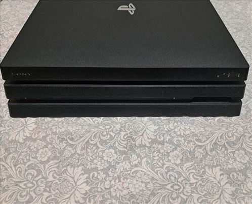 Sony PS4 Pro 1TB + 8 Igara