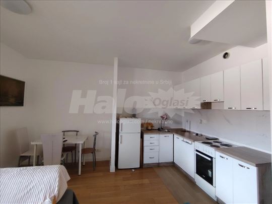 1.5 stan Park vila Residence Trošarina