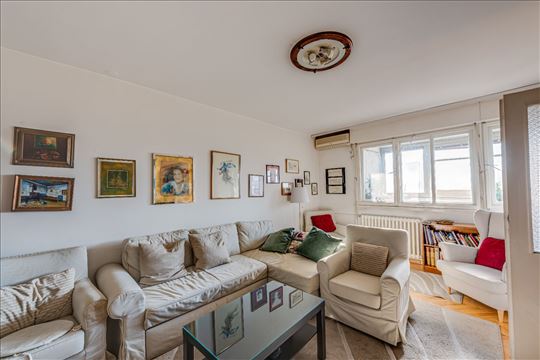 Hotel YU, 2.5, 80(L), Za preporuku!