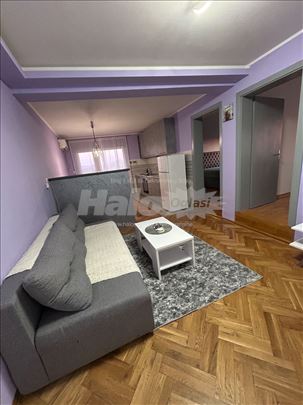 Izdajem namesten 2.5 stan na Sebesu