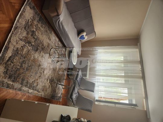 Izdajem povoljno stan, Brace Jerkovic