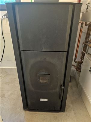 Kotao na pelet EcoSpar Auriga B 25 kW sa dodatnim