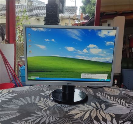 Monitor LG Flatron L225WS - 2000dinara