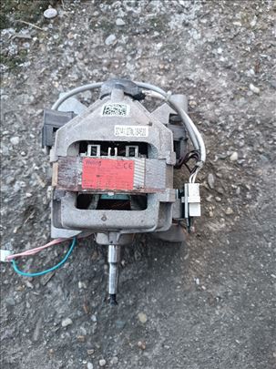 Motor za ves masinu