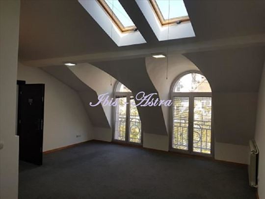 Poslovni objekat za izdavanje Centar ID#415458