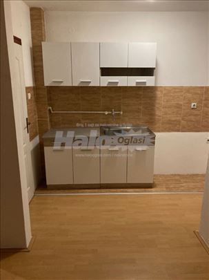 Prodajem stan 55m2 u Studeničkoj ulici, NIŠ