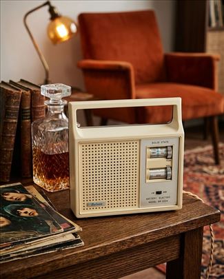 Vintage radio Belson 
