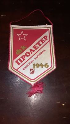 Zastavica FK Proleter iz Banatskog Karlovca 