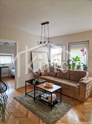 Gradska bolnica - jednoiposban stan sa stavrima 