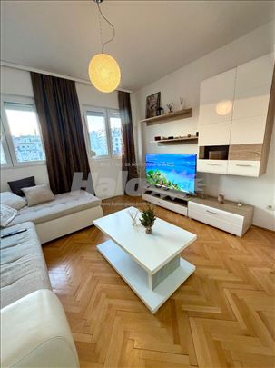 Lux stan sa balkonima,Vlasnik,Centar,72 m2,Parking