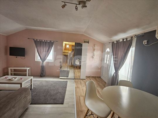 Namesten stan u Malom Mokrom Lugu