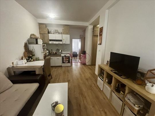 Novi Sad, Podbara, lep jednoiposoban stan na mirno