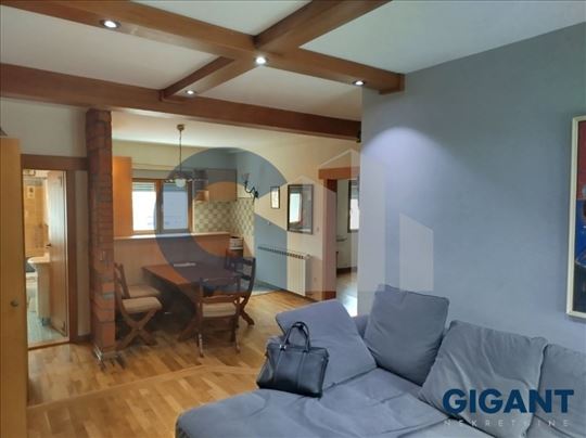 Skupština, 78m2, 3.0, 4/4, bez ulaganja 