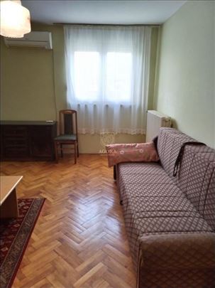 Voždovac , 43 kv 1.0 Namešten - Ljube Vučkovića -S