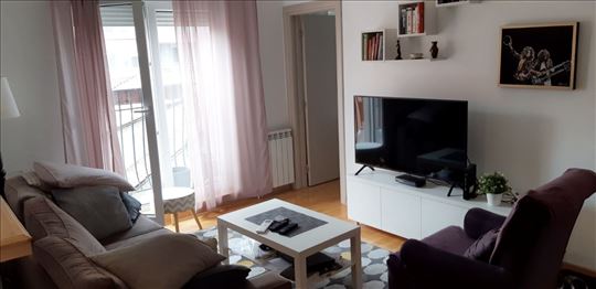 Zvezdara, novogradnja, funkcionalan, ID 25507