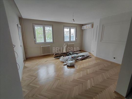 Dorćol, Gundulićev venac, Senjanina Ive