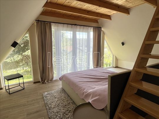 Kuća,Sremska Kamenica,Čardak,kv: 46.00