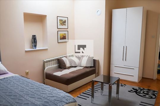 Lep, sređen stan na odličnoj lokaciji