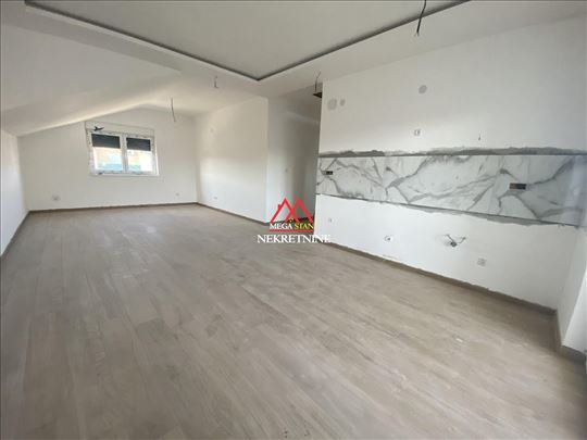 Nov neuseljavan dvoiposoban stan - 70m2 - Futog