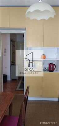 Palilula, kod Doma zdravlja i Palilulske pijace