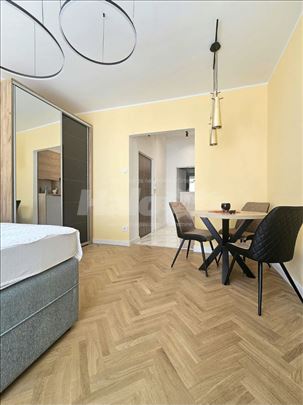 Prodaja, studio apartman Majke jevrosime