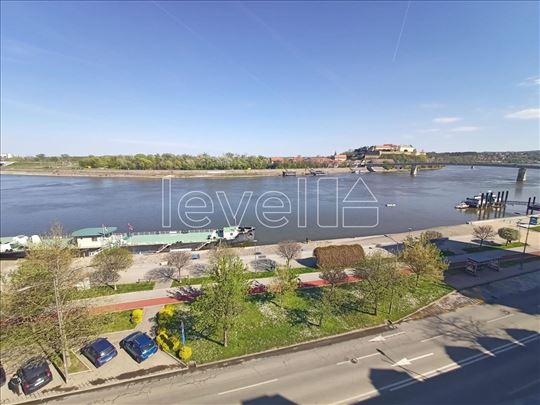 Stan,Novi Sad,Kej,kv: 43.00