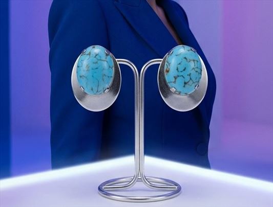 Starinske mindjuse u boji srebra