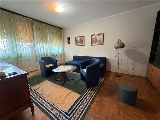 Zemun, Prvomajska 1.5-soban stan, 48m²