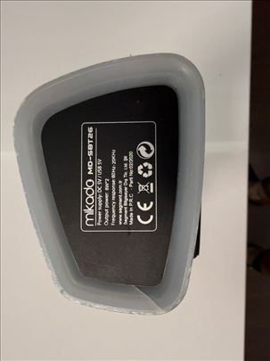 Bluetooth zvučnik sa baterijom i na punjene