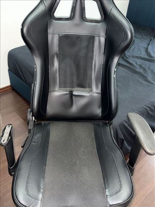 Gaming/kancelarijska udobna stolica Game