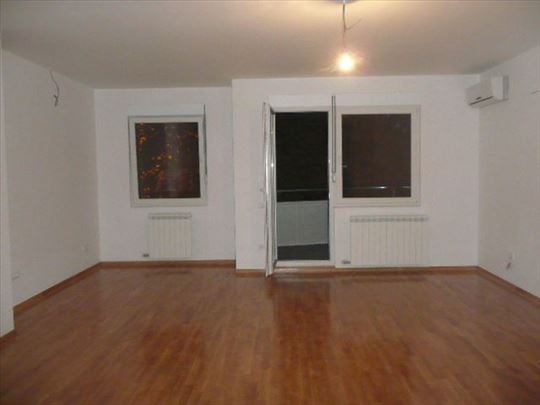 Gospodara Vučića, 90m2, trosoban, terasa, garaža