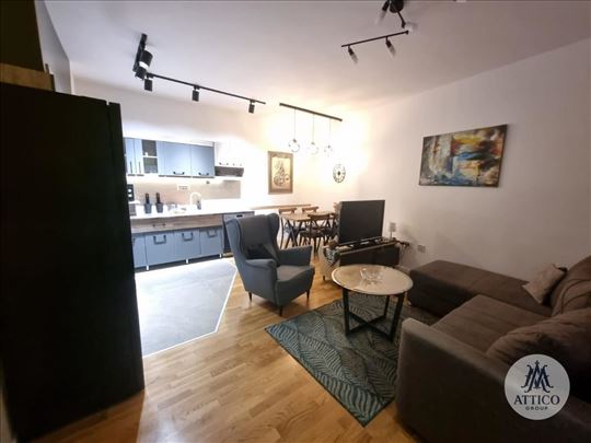 Izdaje se nov, kompletno namešten jednoiposoban st