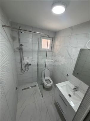 Izdaje se stan na Vracaru