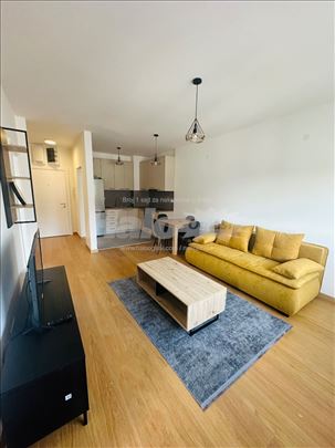 Izdajem nov, nikad useljavan stan na Banjici