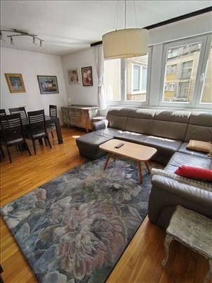 TOP, Čubura, svetao, 4 sobe, 2 terase,namešten