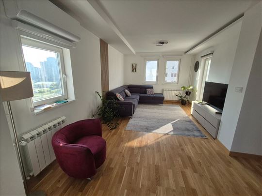 Blok 72, renoviran, komforan, ID 25520