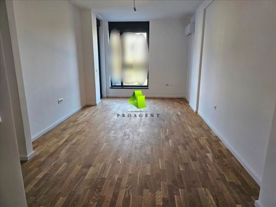 Moderan stambeno-poslovni kompleks sa povraćajem P