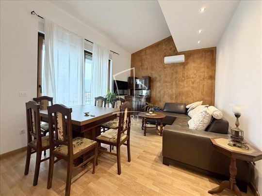 Odličan stan sa parking mestom ID#14712