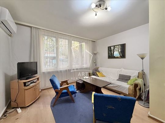 Ruzveltova, odličan 2.5 stan ID#14724