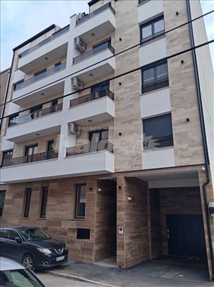Стан на Врачару код Храма